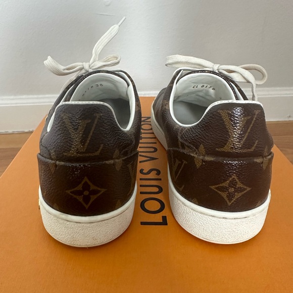Louis Vuitton Brown Monogram Canvas Frontrow Low Top Sneakers Size 38 - Picture 3 of 10